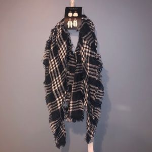 LULUS Blanket Scarf